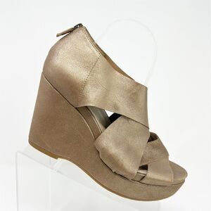 Eileen Fisher Women's Gold Metallic Strappy Leather Wedge Sandals Size 10